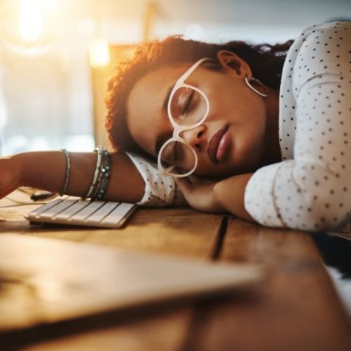 6 Surprising Effects of Poor Sleep - Utzy Naturals