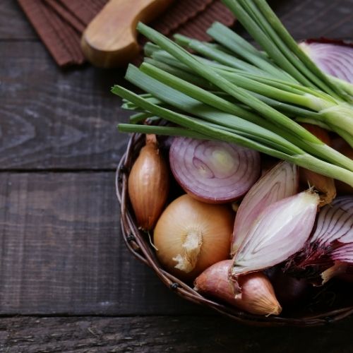 The Health Benefits of Quercetin - Utzy Naturals