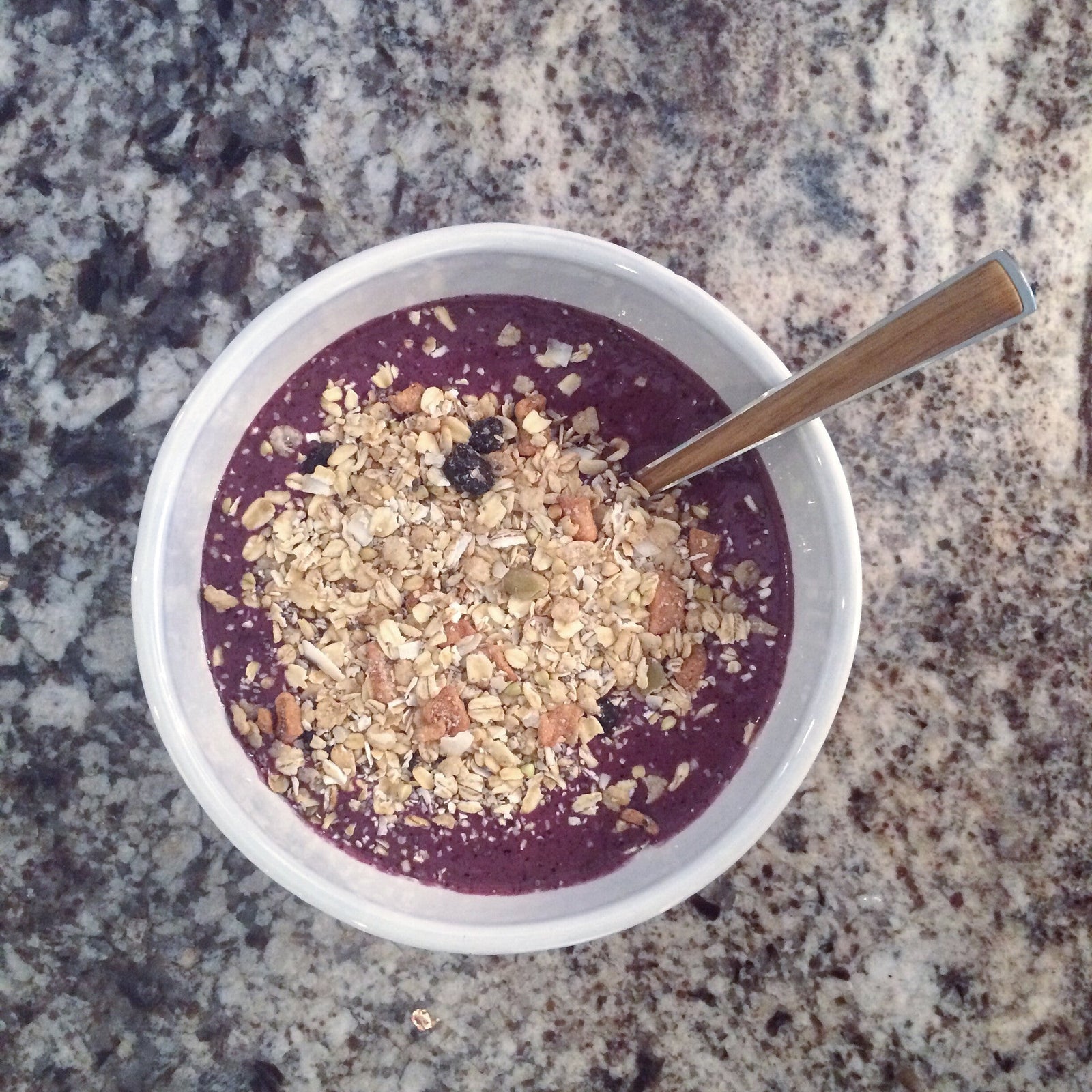 Acai Berry Breakfast Bowl (Recipe) - Utzy Naturals
